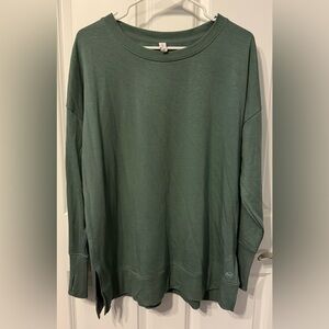 Wander Forest Green Crewneck Top